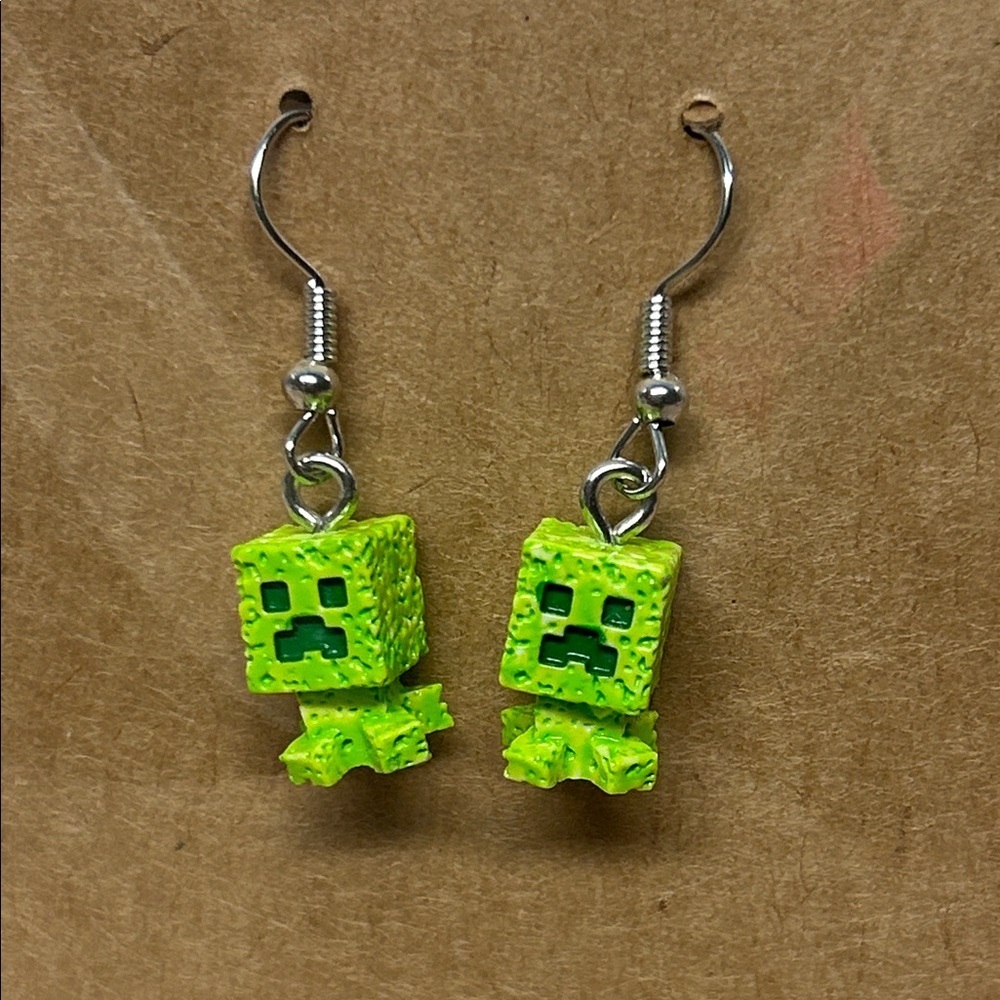 Minecraft Creeper dangle Earrings